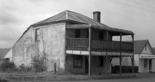 Old Oak Inn - Living Histories 